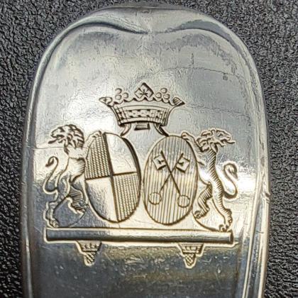 Cliquer pour agrandir 